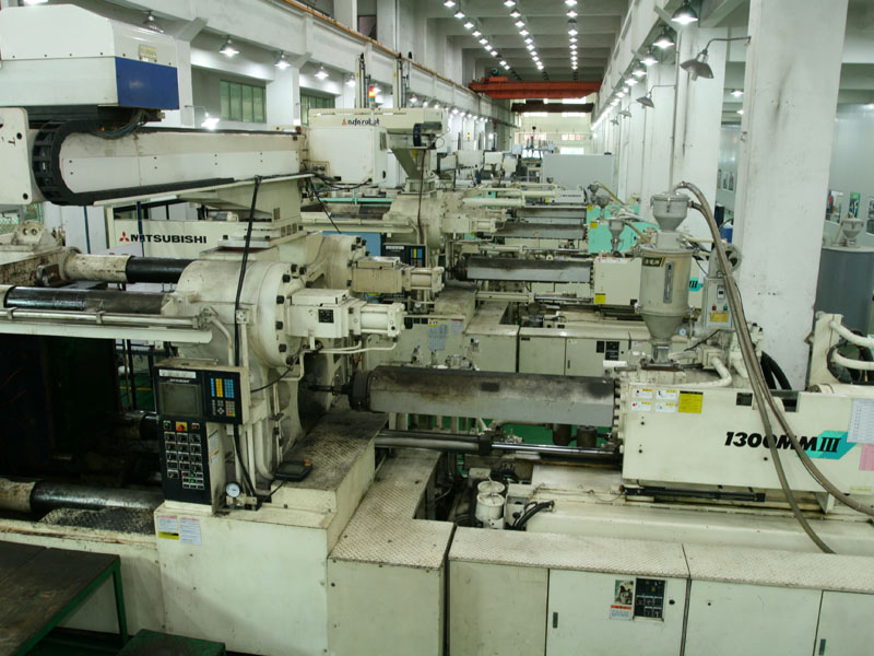 Injection molding workshop 11